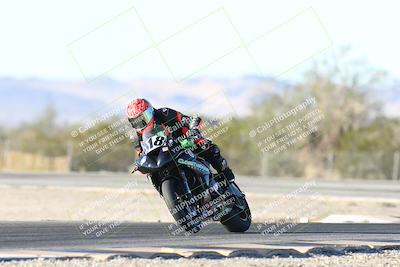 media/Dec-06-2025-CVMA (Sat) [[4a896cc04c]]/Race 12-Supersport Middleweight/